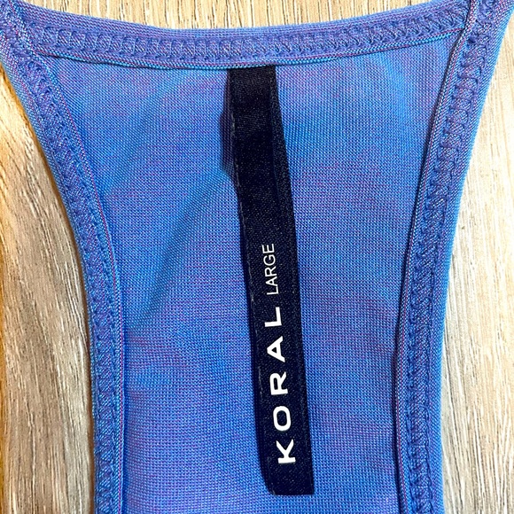NWOT Revolve Koral Sweeper Iridescente Sports Bra in Auralite (Disco Blue) Large - Picture 11 of 15